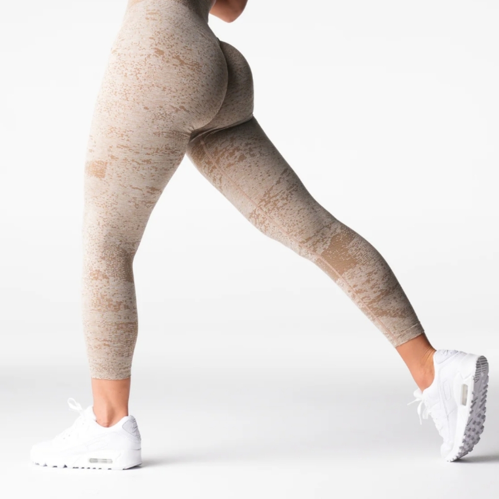 NVGTN DIGITAL SEAMLESS